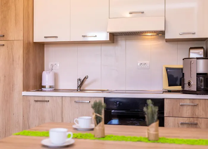 Vugrinec With Terrace * Baska (Krk)