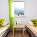 Vugrinec With Terrace * באסקה