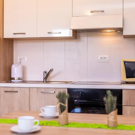 Vugrinec With Terrace * Baška