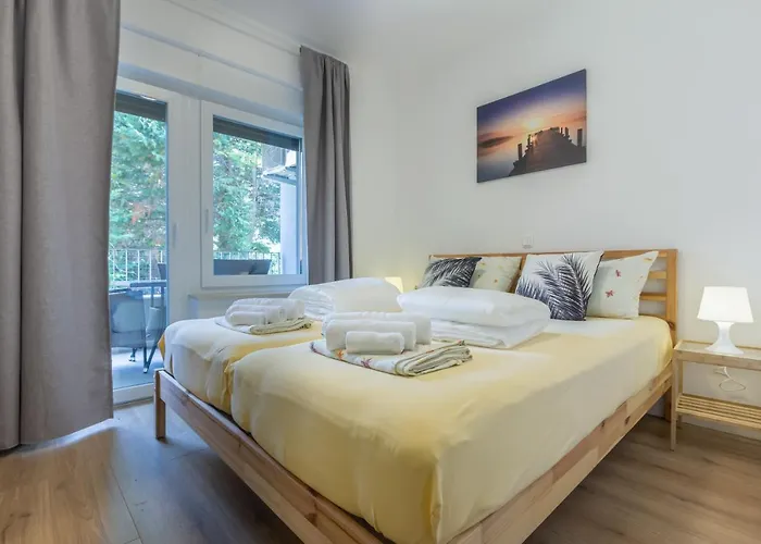 Vugrinec With Terrace * Baška