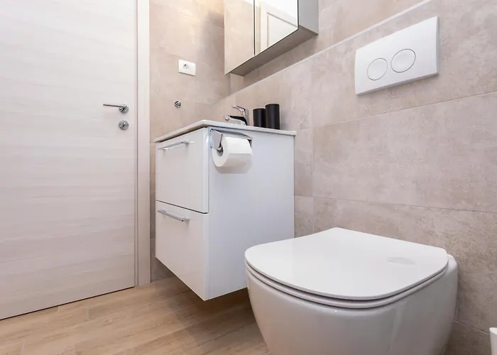 Vugrinec With Terrace