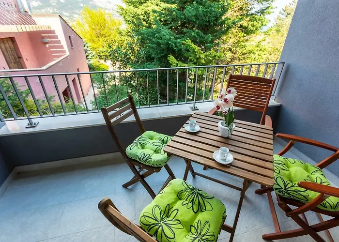 Vugrinec With Terrace