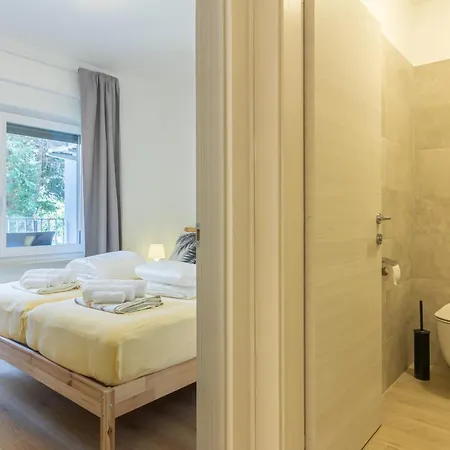 Appartamento Vugrinec With Terrace *