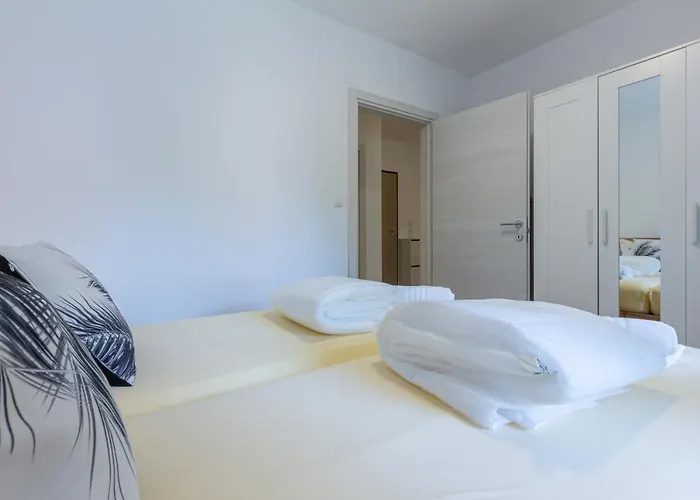 Apartman Vugrinec With Terrace