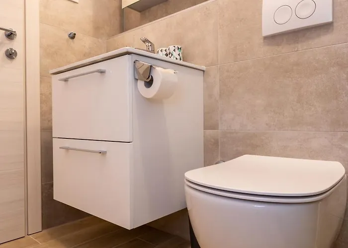 Vugrinec With Terrace Baska (Krk)